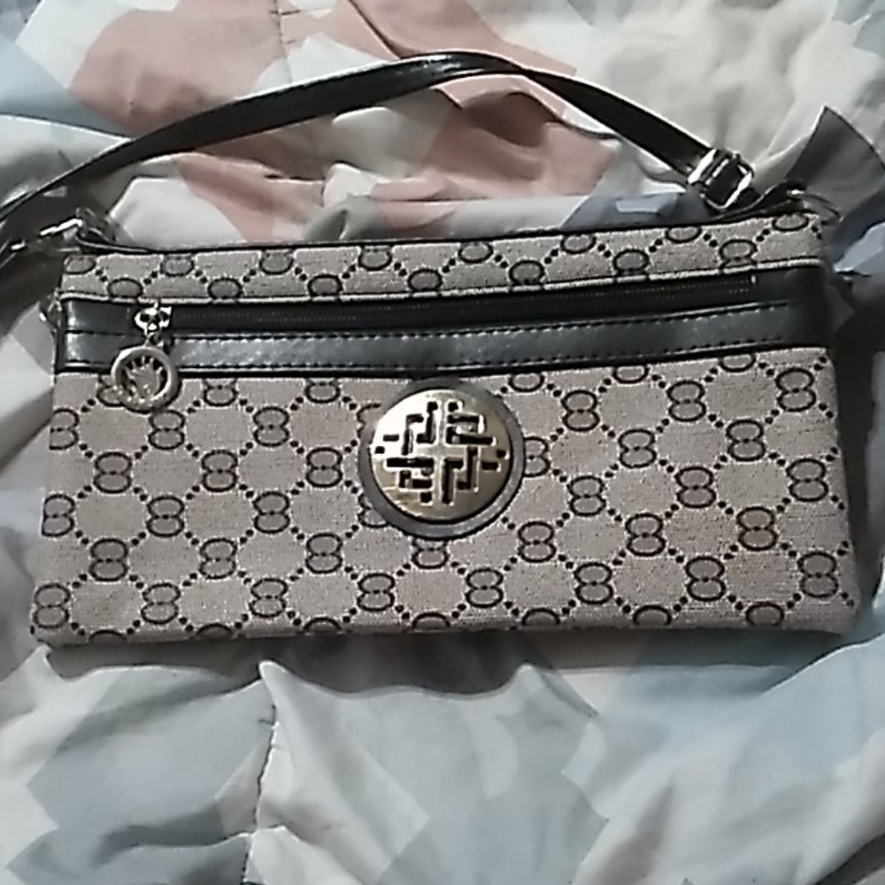 A Jingpin Purse